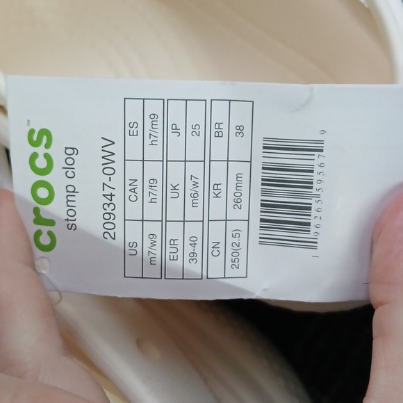 NWT Crocs Stomp Clog Chalk Women Size 9 Men Size 7(209347-0WV) - Picture 6 of 6